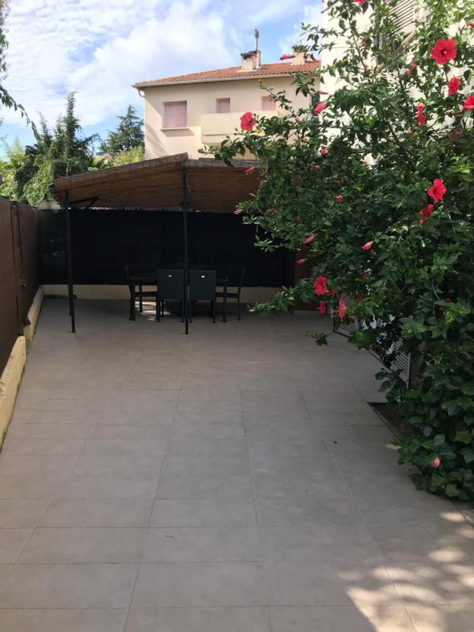 Sleep In Antibes City Center Apartment ภายนอก รูปภาพ