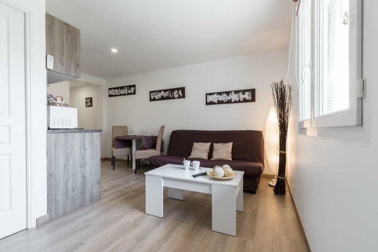 Sleep In Antibes City Center Apartment ภายนอก รูปภาพ