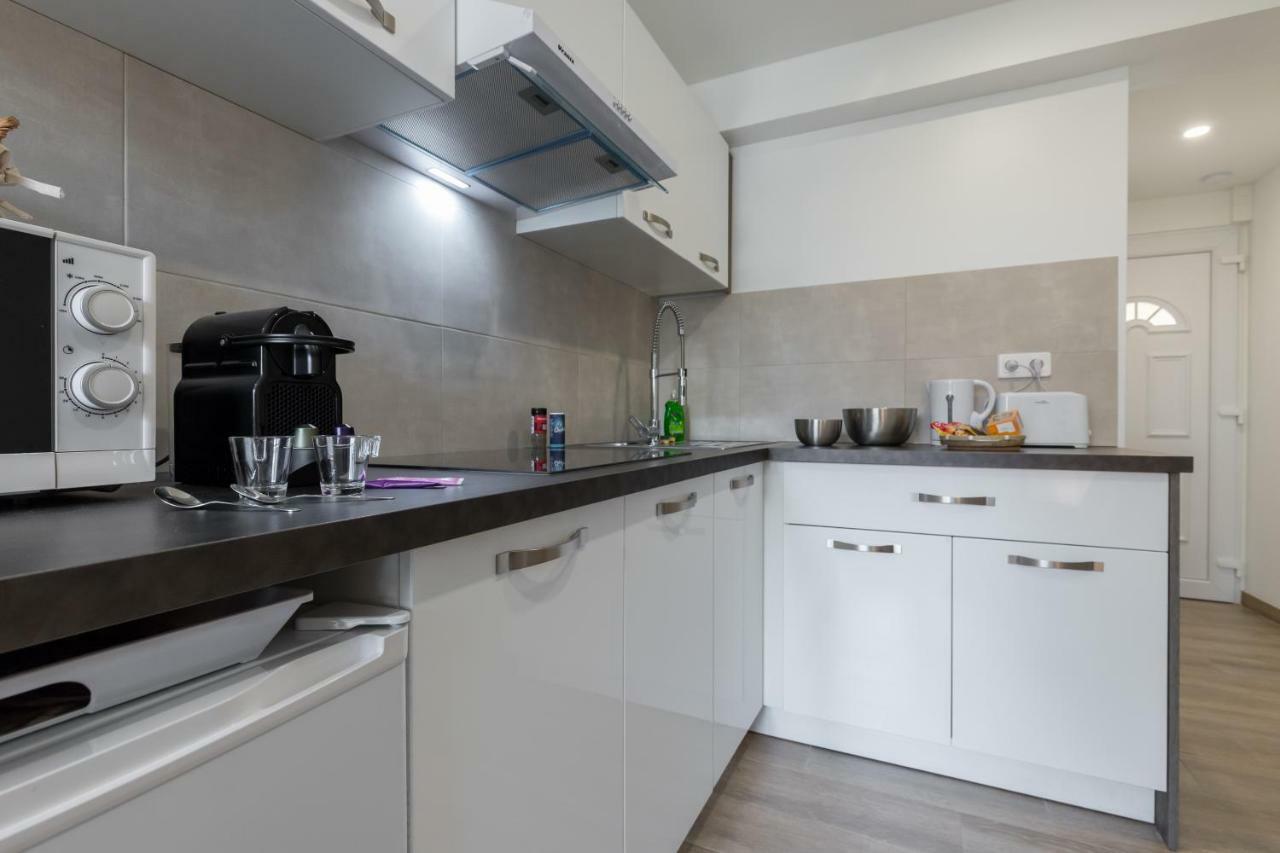 Sleep In Antibes City Center Apartment ภายนอก รูปภาพ