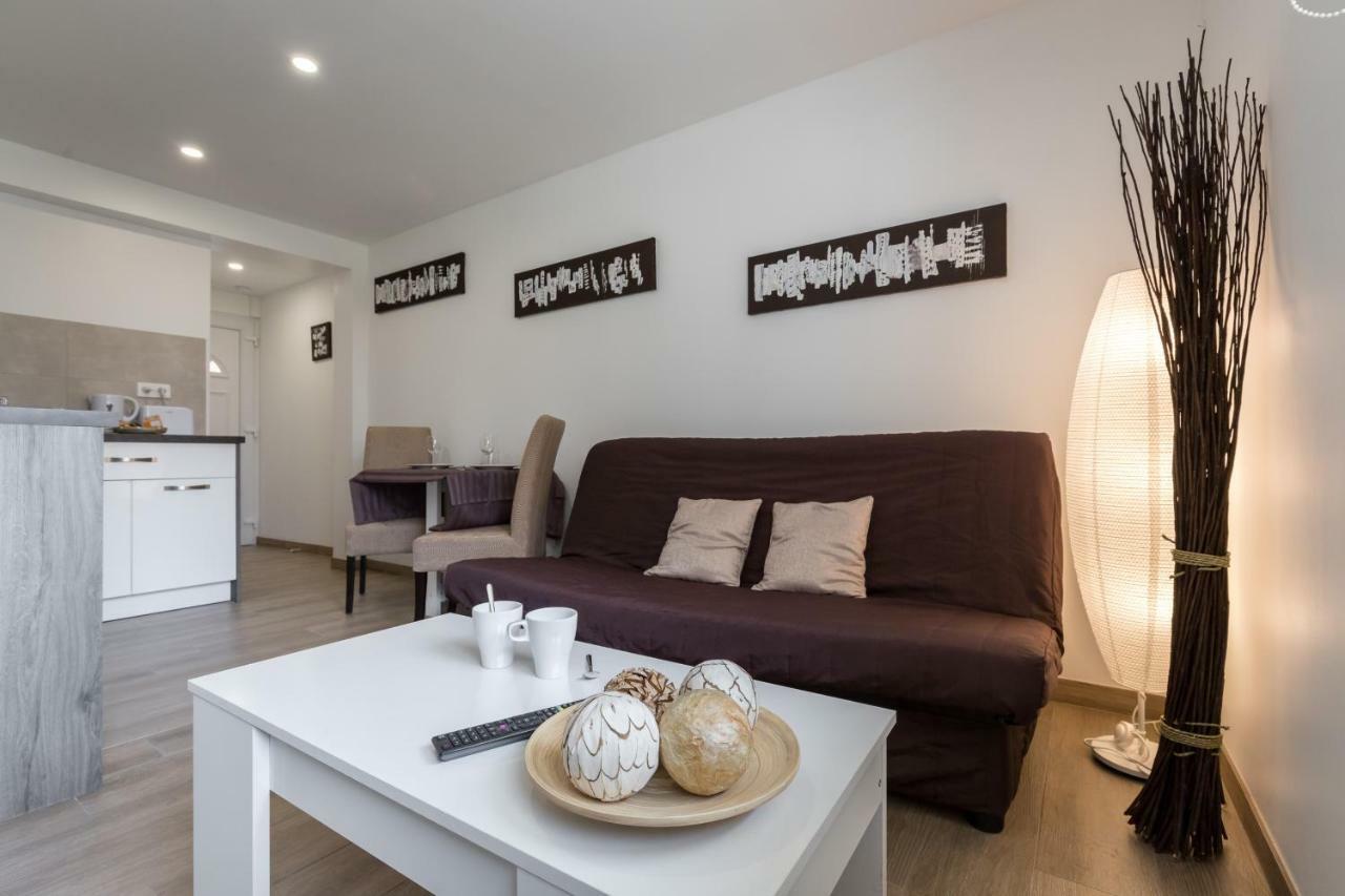 Sleep In Antibes City Center Apartment ภายนอก รูปภาพ